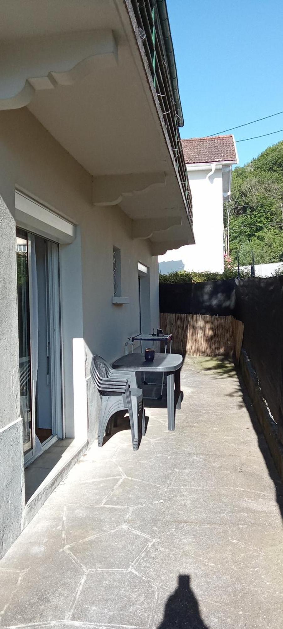 Agreable Appartement De 80M2 Dans Maison Lourdes Bagian luar foto