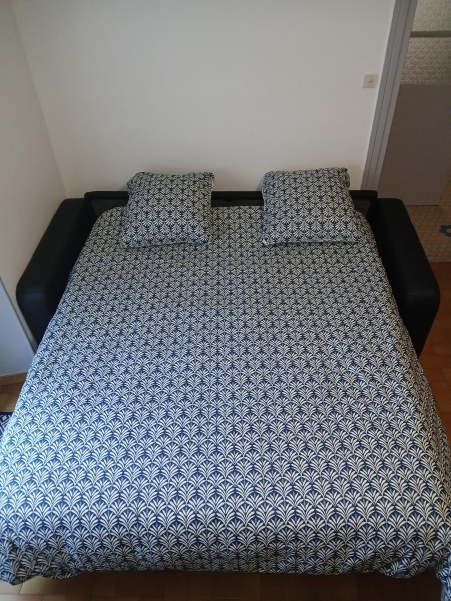 Agreable Appartement De 80M2 Dans Maison Lourdes Bagian luar foto